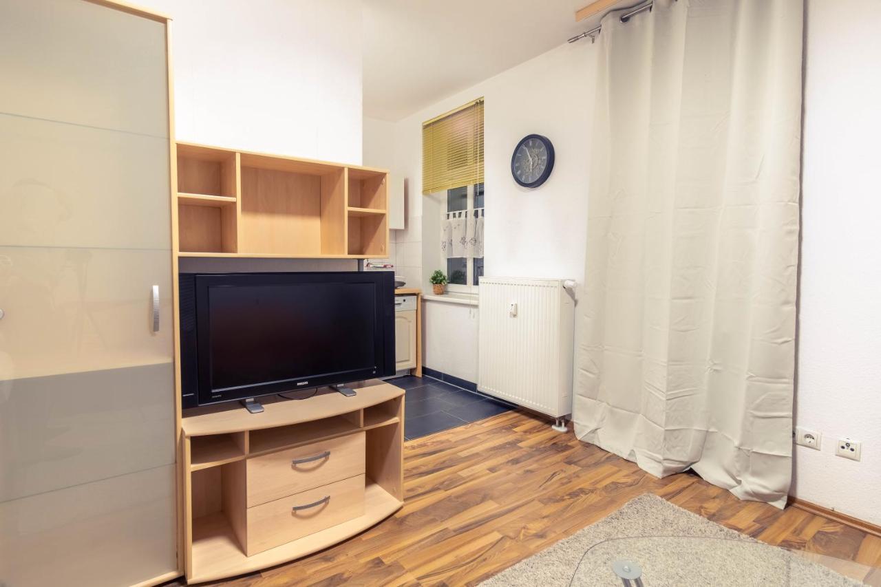 Balkon, Waschmaschine, Tv, Einzelbetten, Nahe Voelkerschlachtsdenkmal Lipcse Kültér fotó
